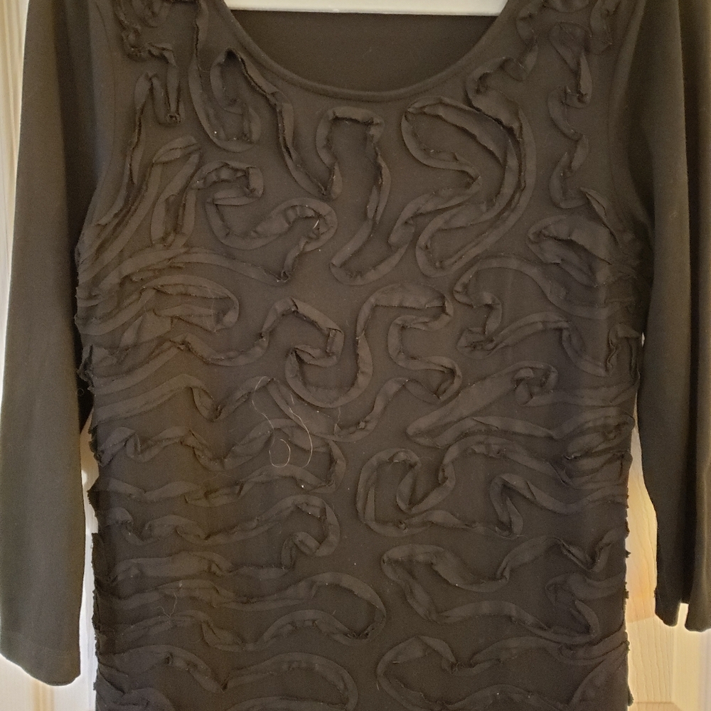 Trendy Cable & Gauge Long Sleeved Black Knit Top